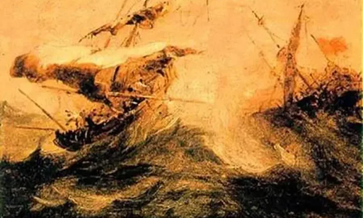 Dramatisk maleri som viser to seilskip i kraftig uvær. Skipene kastes rundt av høye, mørke bølger, og mastene står skjevt i vinden. Fargene er varme og duse, med et gyllent skjær som gir motivet et dramatisk og kaotisk uttrykk.